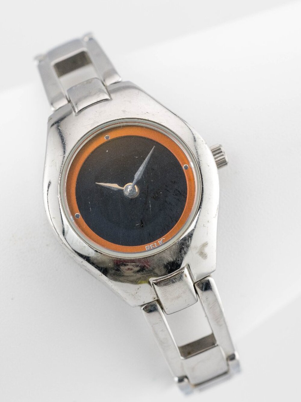 Relic ZR55245 Two-Hand Quartz Analog Women's Watch New Battery